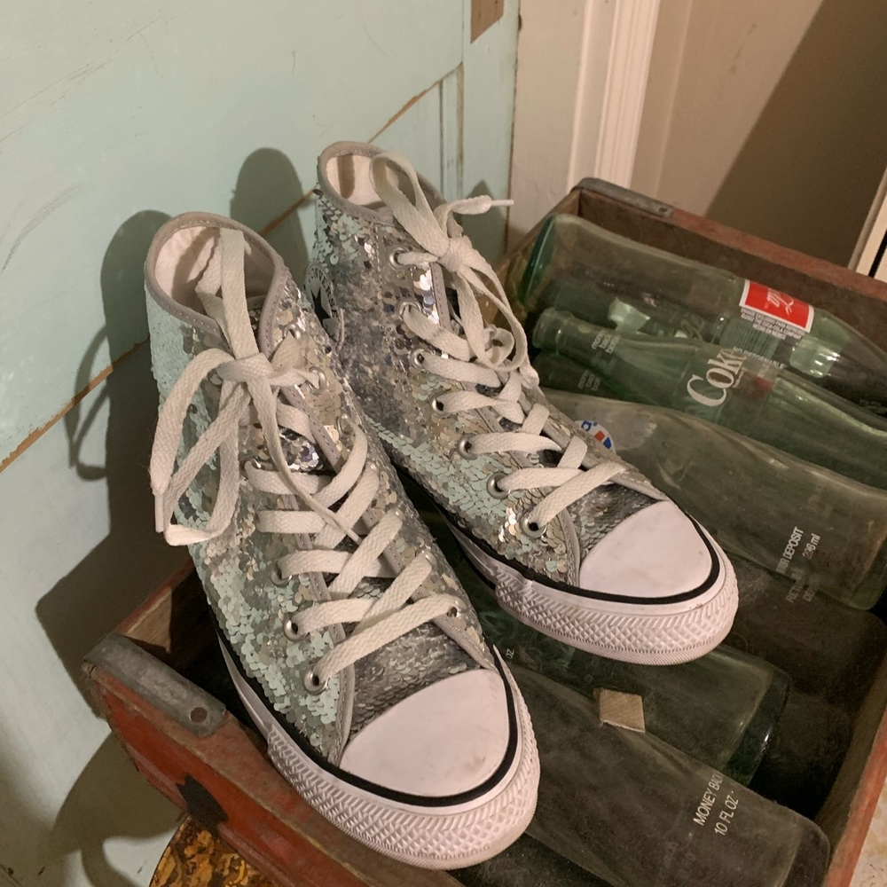 Sequin Converse! Majestic and fun